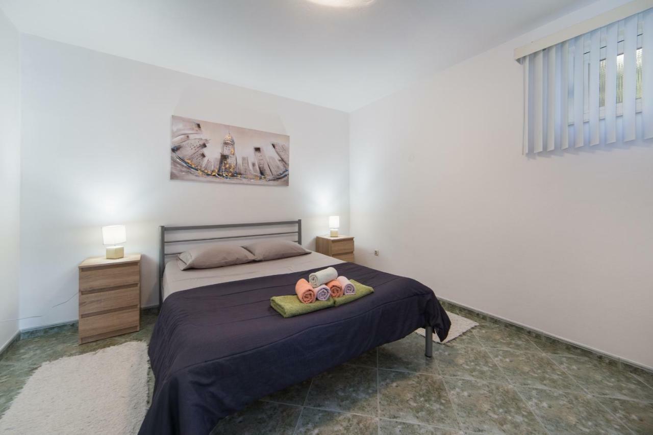 Apartments 7+ Блаце Екстериор снимка